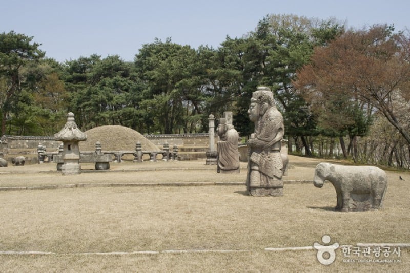 高陽西三陵 [UNESCO世界文化遺產] (17/21)
