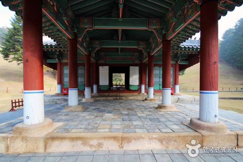 南楊州光陵 [UNESCO世界文化遺產] (2/10)