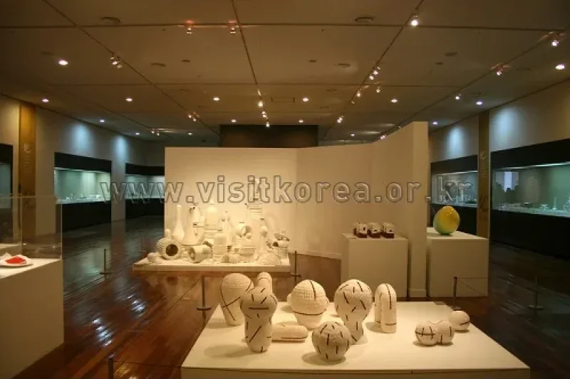 京畿世界陶瓷雙年展