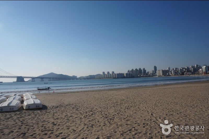廣安里海水浴場