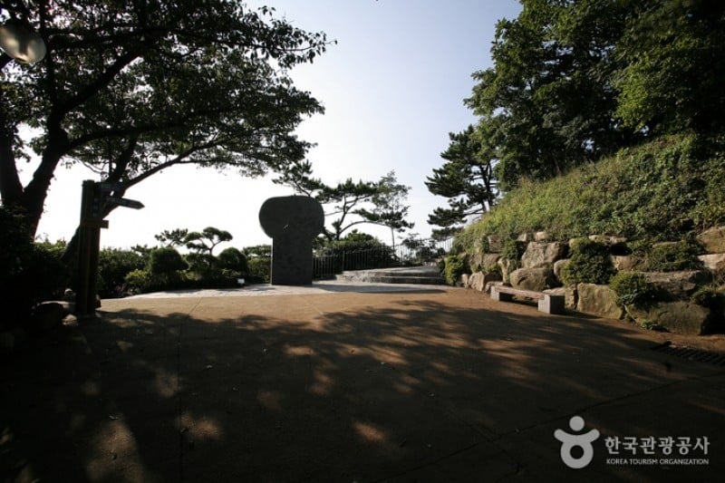 釜山岩南公園 