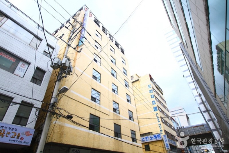 Plaza飯店