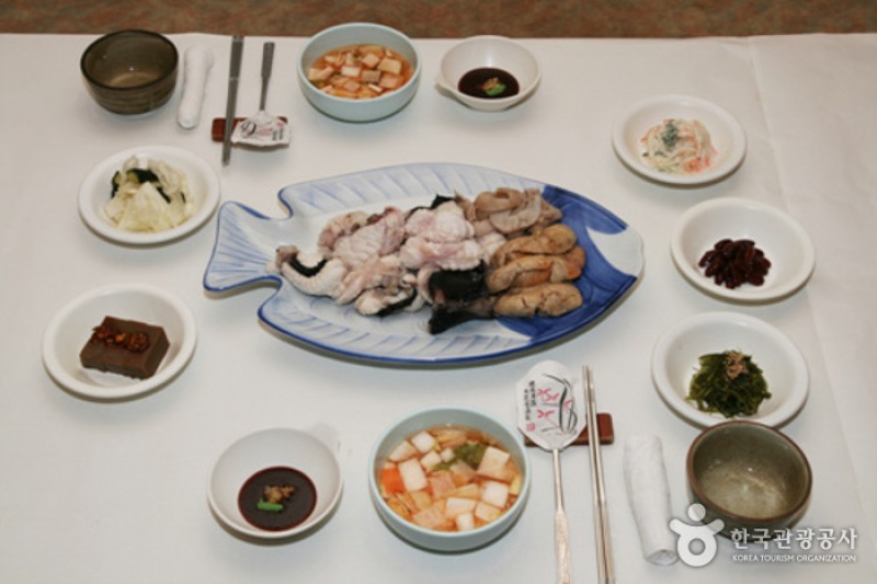 鈺味辣燉鮟鱇魚 (8/13)