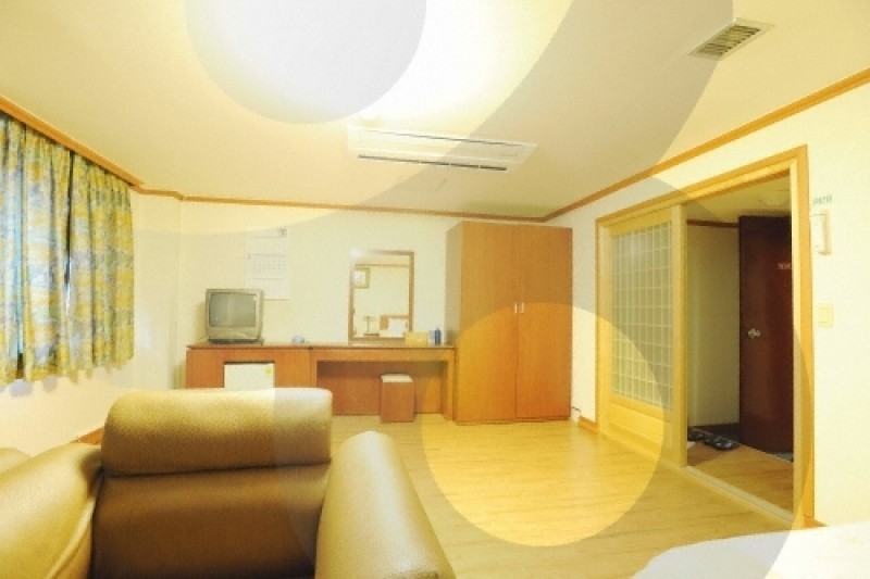 廣場觀光飯店