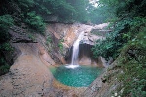 龍沼瀑布