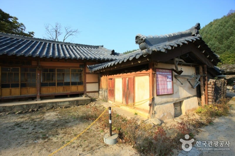 李孝石故居(이효석 생가터) (8/24)