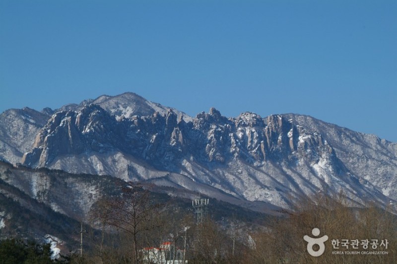 雪嶽山蔚山岩