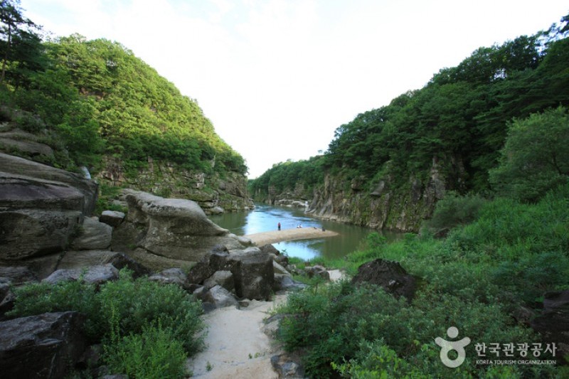 孤石亭國民旅遊區 (2/19)
