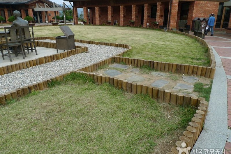 李孝石文學館