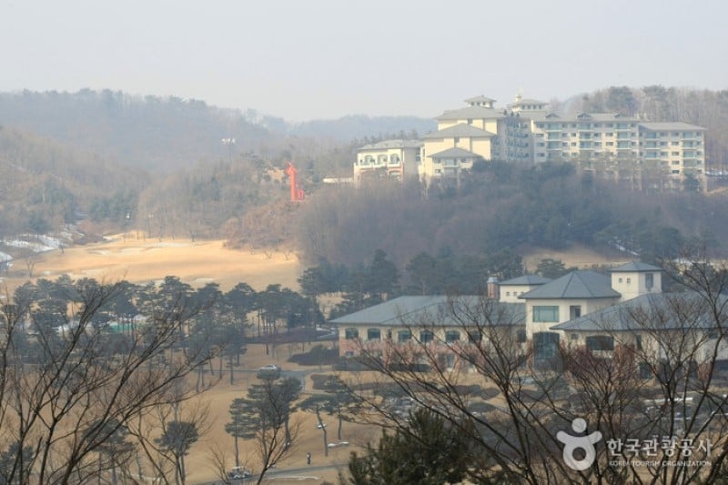韓松橡樹谷渡假村
