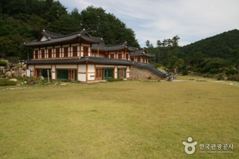 韓國傳統飮食文化體驗館「靜江園」