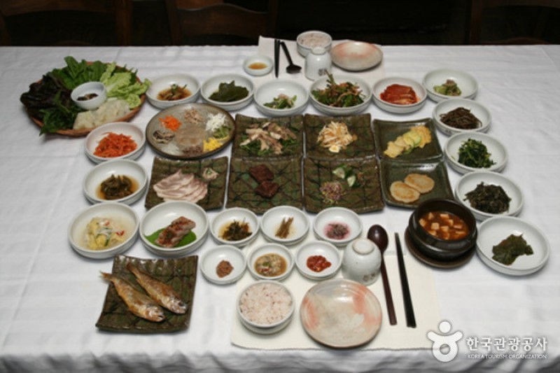 韓國傳統飮食文化體驗館「靜江園」