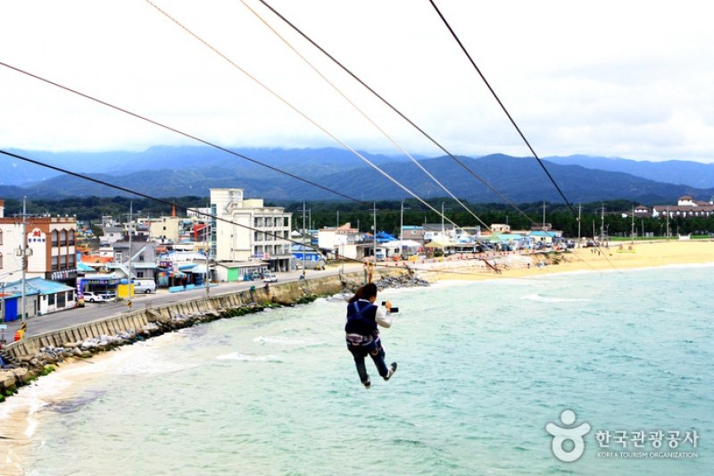 牛沿海邊漁村滑翔體驗(海上飛蝶) 소돌해변 스카이어촌체험(아라나비) (1/10)
