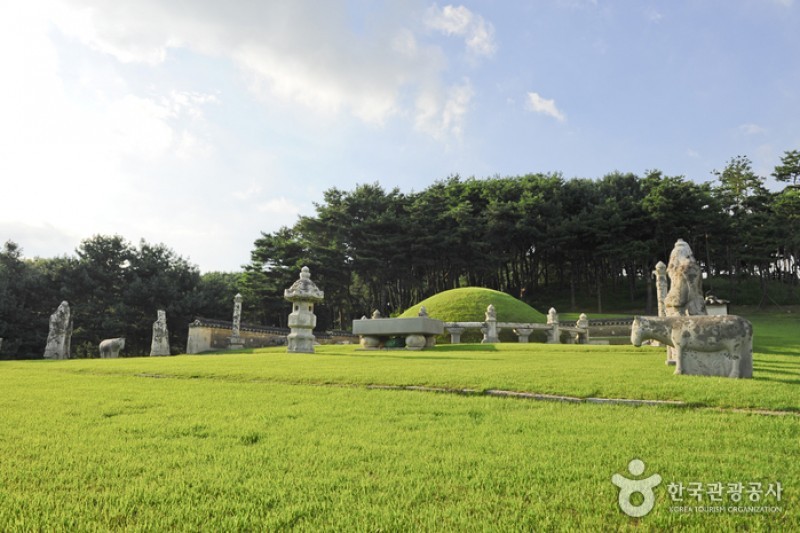 華城隆陵與健陵 [UNESCO世界文化遺產] (4/8)