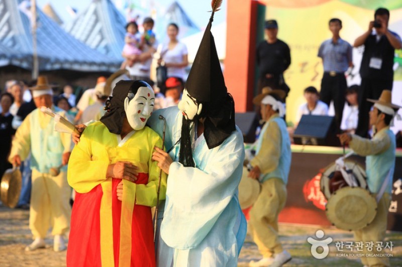 江陵端午祭