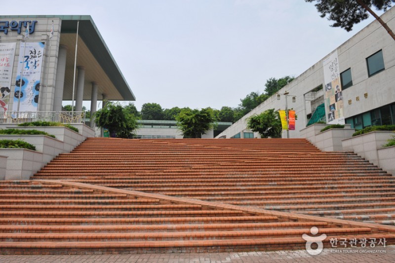 京畿道國樂堂 (2/5)