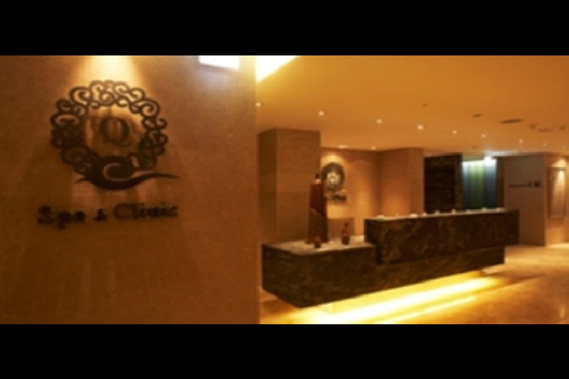 Q Spa &amp; Clinic (3/8)