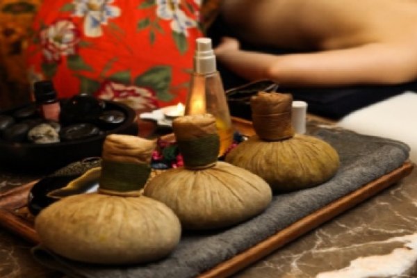 Q Spa & Clinic