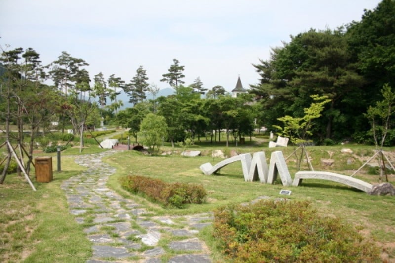 茂朱德裕山渡假村