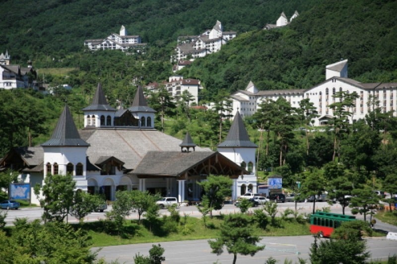 茂朱德裕山渡假村