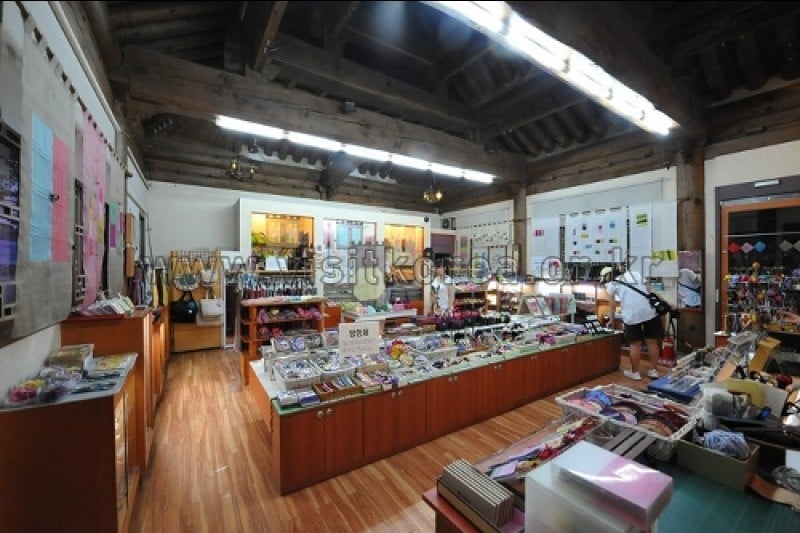 全州工藝品展覽館、全州名品館 (3/7)