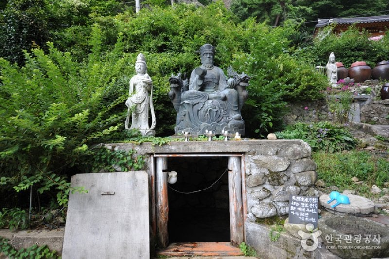 銀水寺 (4/7)