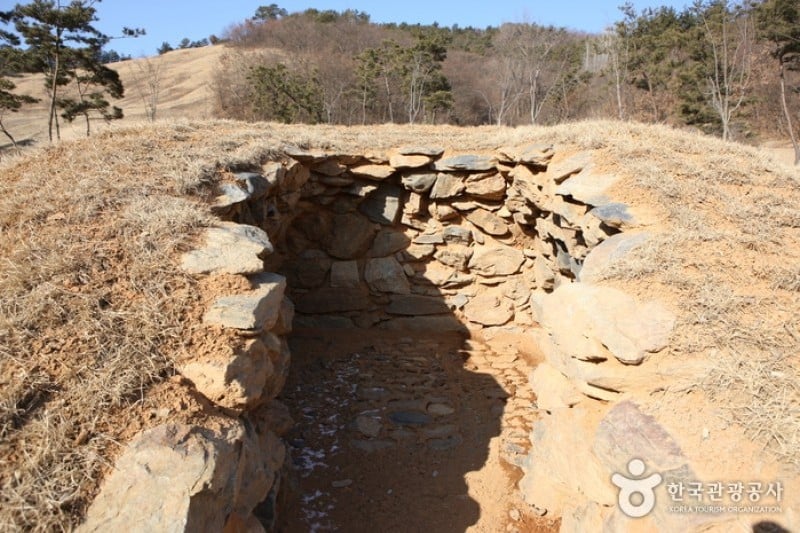 益山笠店里古墳 (2/5)