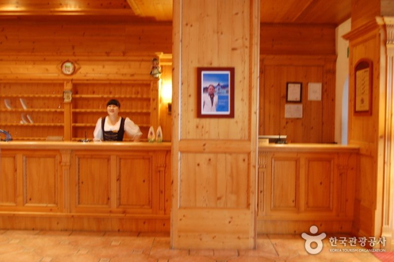 茂朱德裕山渡假村Tirol飯店(무주덕유산리조트 호텔티롤)