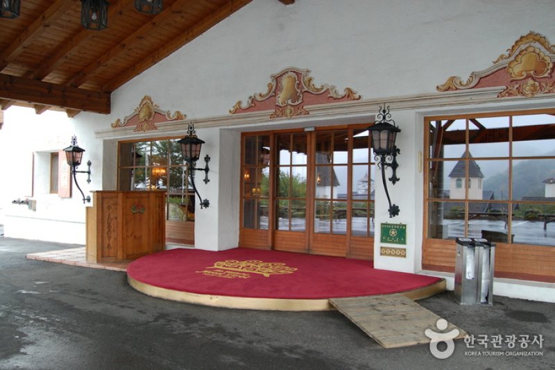 茂朱德裕山渡假村Tirol飯店(무주덕유산리조트 호텔티롤)