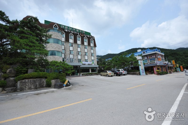 禅雲山觀光酒店 (6/8)