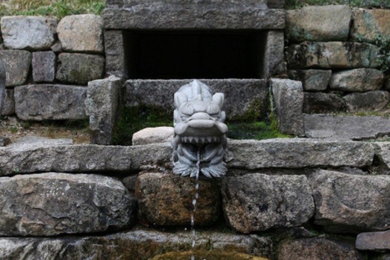 王仁博士遺蹟地 (8/11)