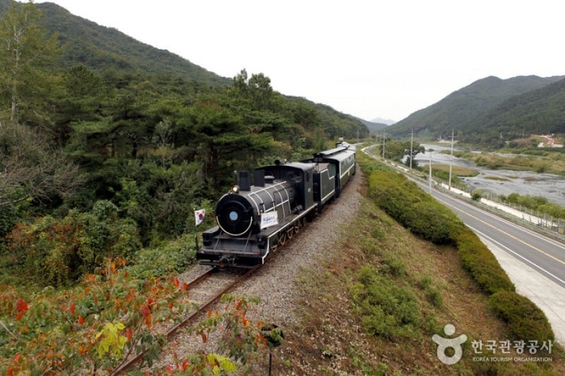蟾津江火車村 (1/4)