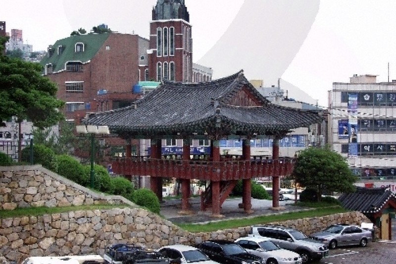 麗水鎭南館