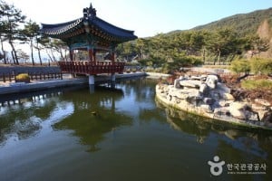歌辭文學館