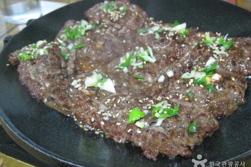烤牛肉餅本家
