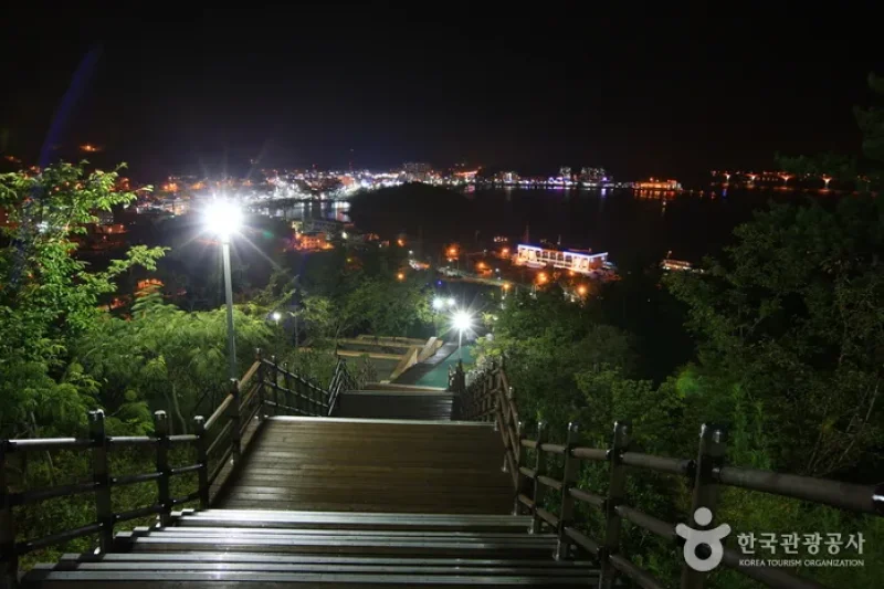 莞島塔 (3/10)