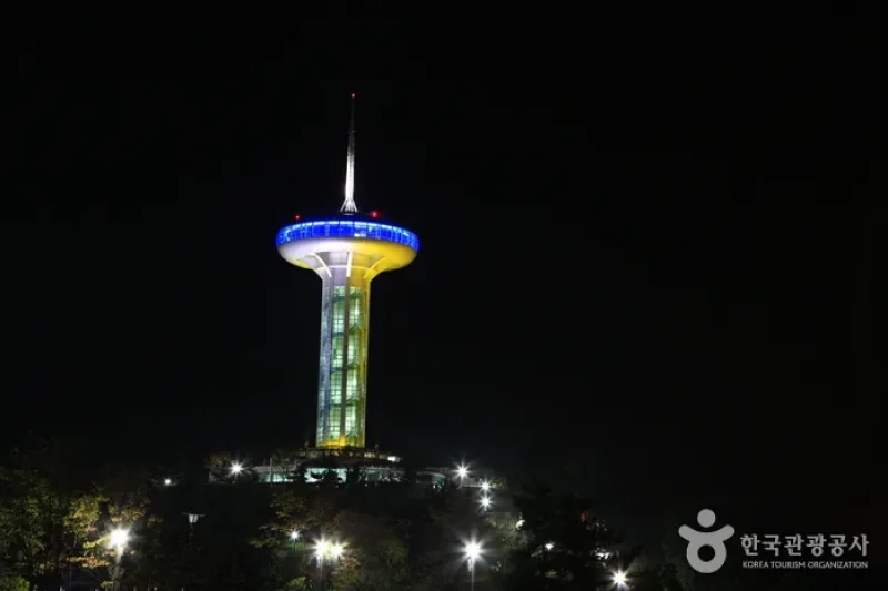莞島塔 (9/10)