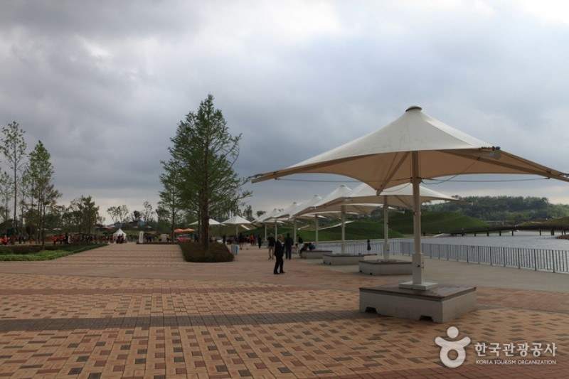 順天灣國家庭園