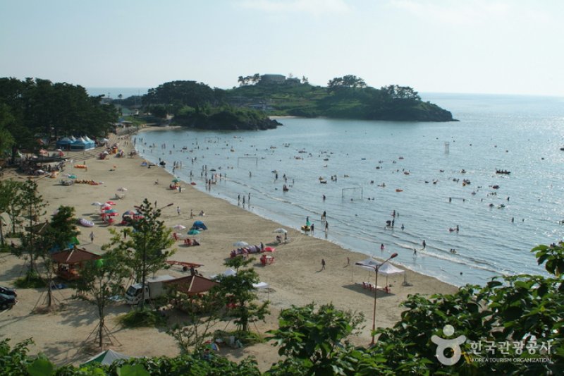 Gamami海水浴場 (1/20)