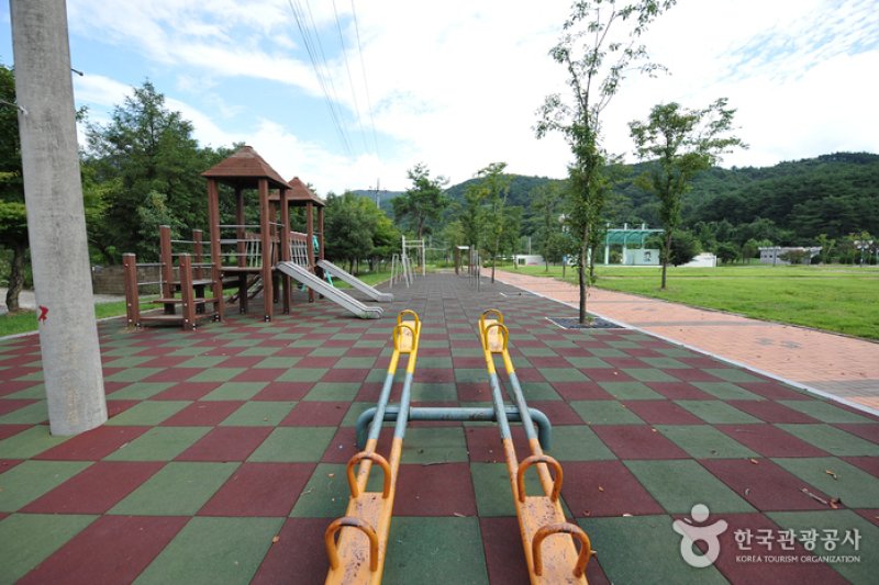 長城湖旅遊區장성호관광지 (13/15)
