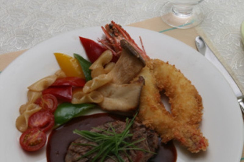 香格裡拉沙灘觀光酒店 (6/6)