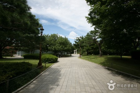 慶尚監營公園