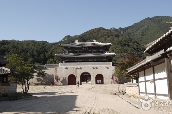 聞慶鳥嶺開放式攝影場