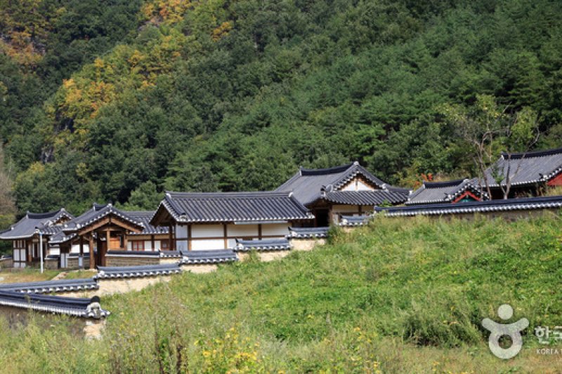 聾巖宗宅(농암종택)