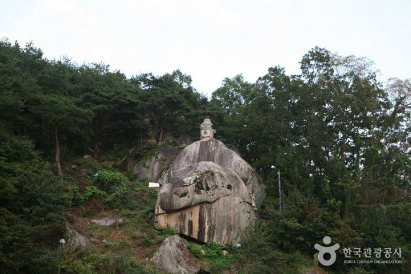 安東泥川洞石佛像 (1/3)