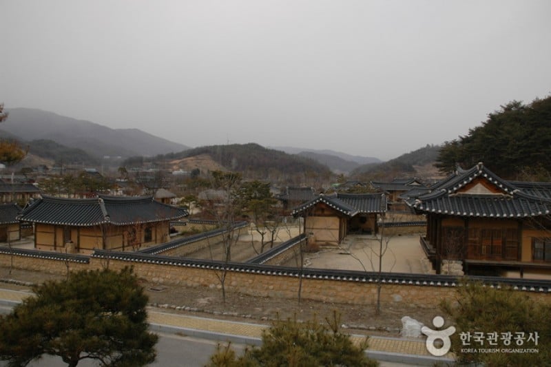 儒生村 (1/13)