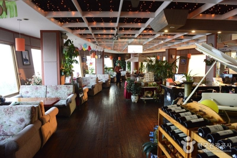 愛的遊覽船西餐廳 (4/5)