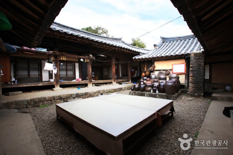 家溫堂 (石皐古宅)(가온당(석고고택))