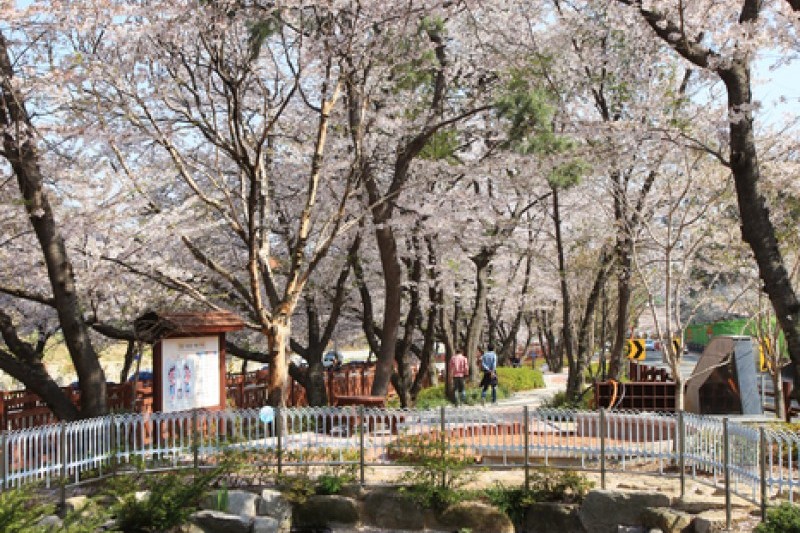 余佐川