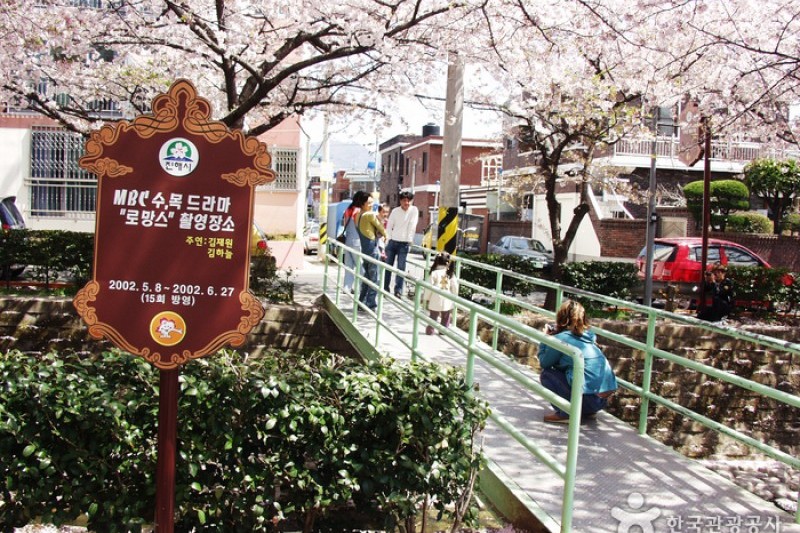 余佐川